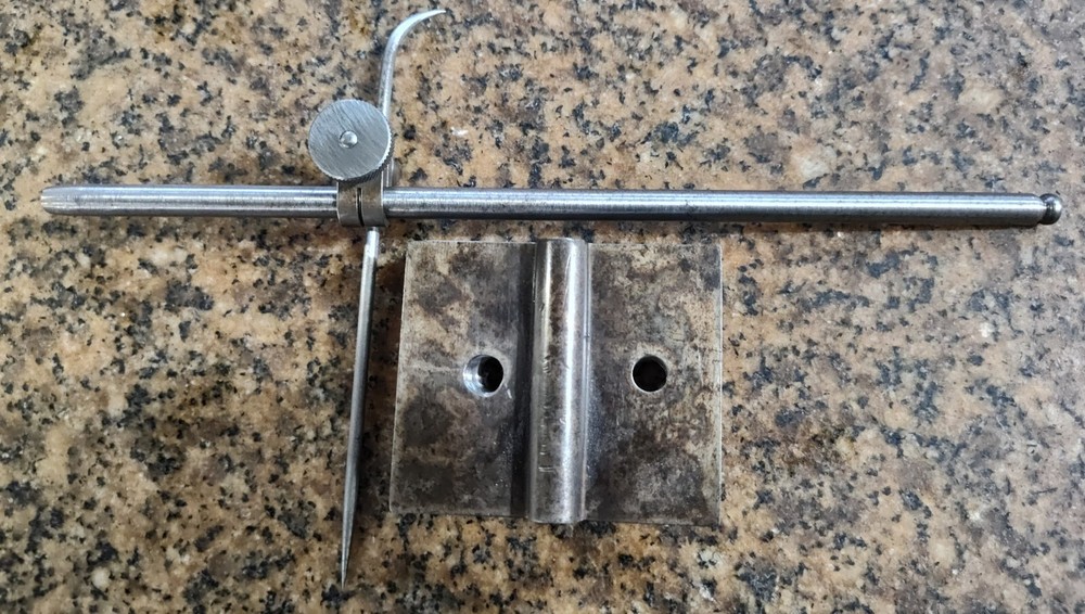VINTAGE HARDENED 2-1/2 X 3" BASE INDICATOR STAND