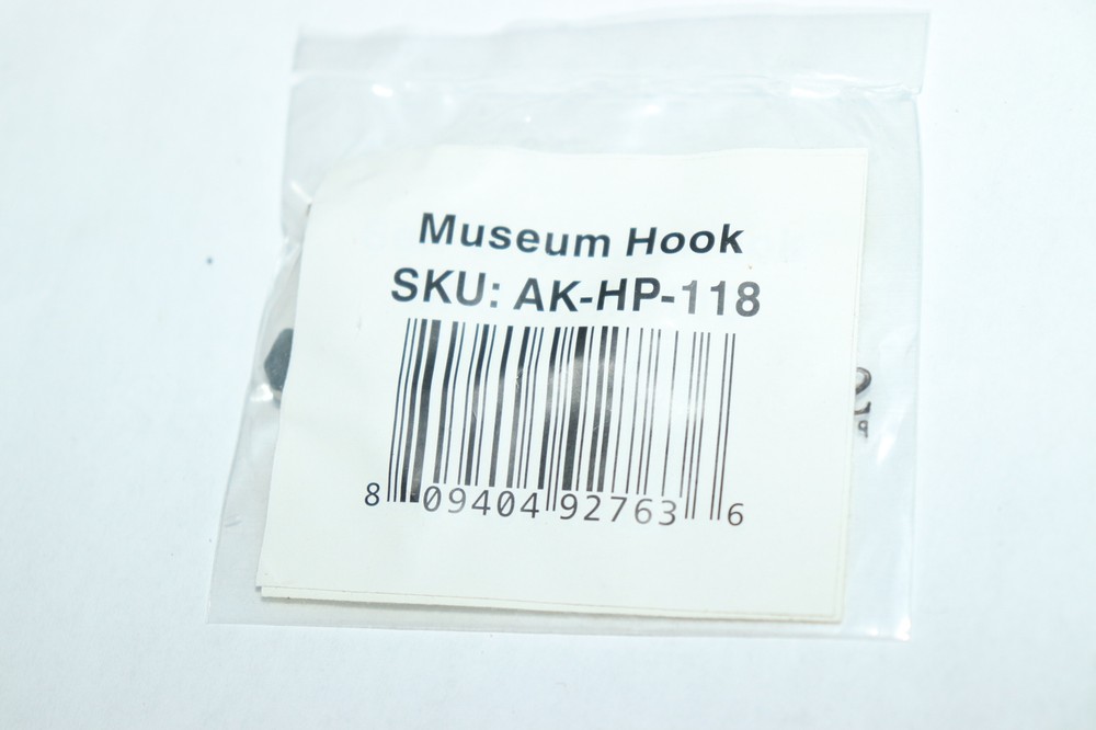 Systematic Art Museum Hook AK-HP-118