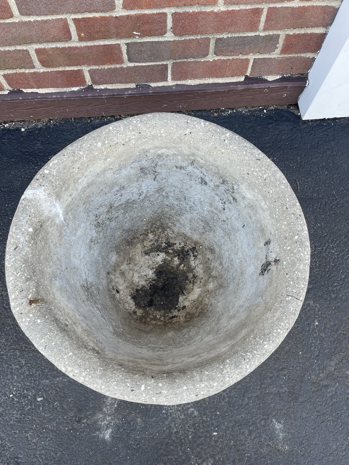 Antique Weathered Concrete Garden Urn Planter 18” Round 14” Tall Patina Cherub