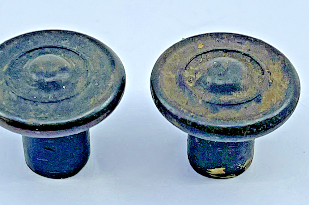 2 Bronze Spiral Antique Primitive Farmhouse Cottage Dresser Draw Pull Knobs