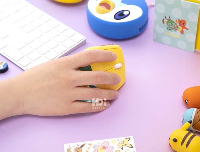 Pokemon Genuine Pikachu Bluetooth Vertical Mouse 2.4Ghz Wireless Mouse