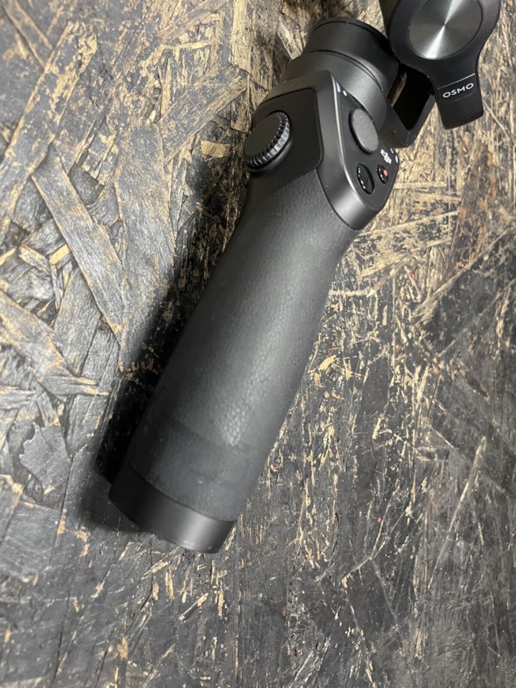 Original DJI Osmo Mobile 1 Barely used