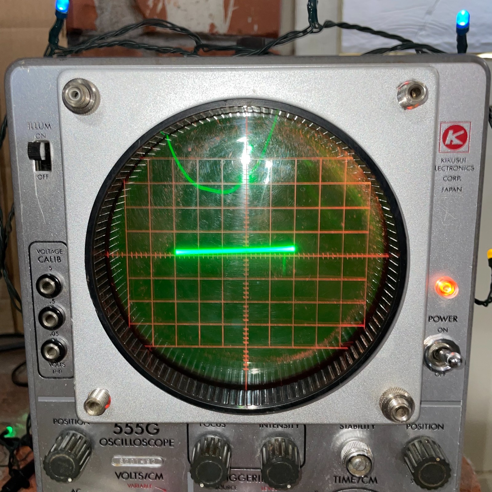 Kikusui CRT Oscilloscope Model 555G 1 MHz 2 Channel