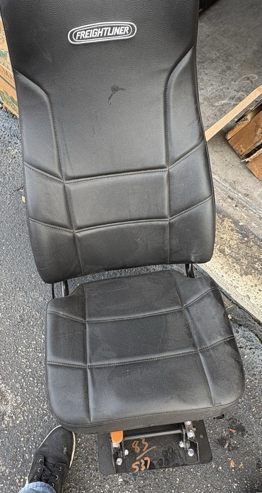 Freightliner Heavy Duty Seats