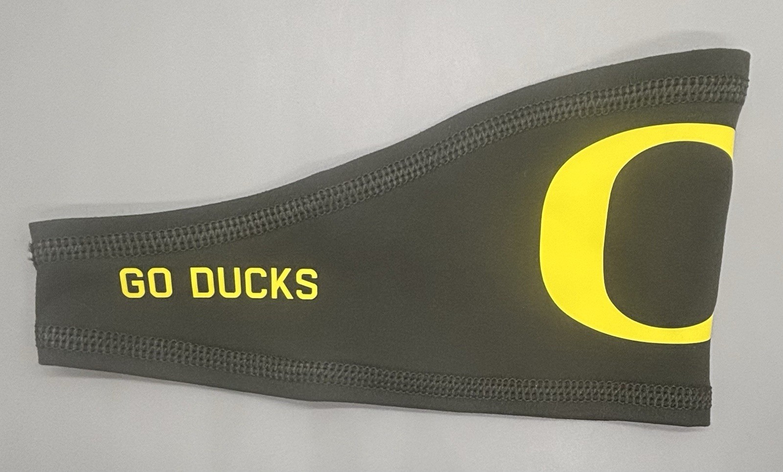 Nike Team Issued Oregon GO DUCKS PLAYER EXCLUSIVE Skull Wrap Cap 1 Size Fits NEW