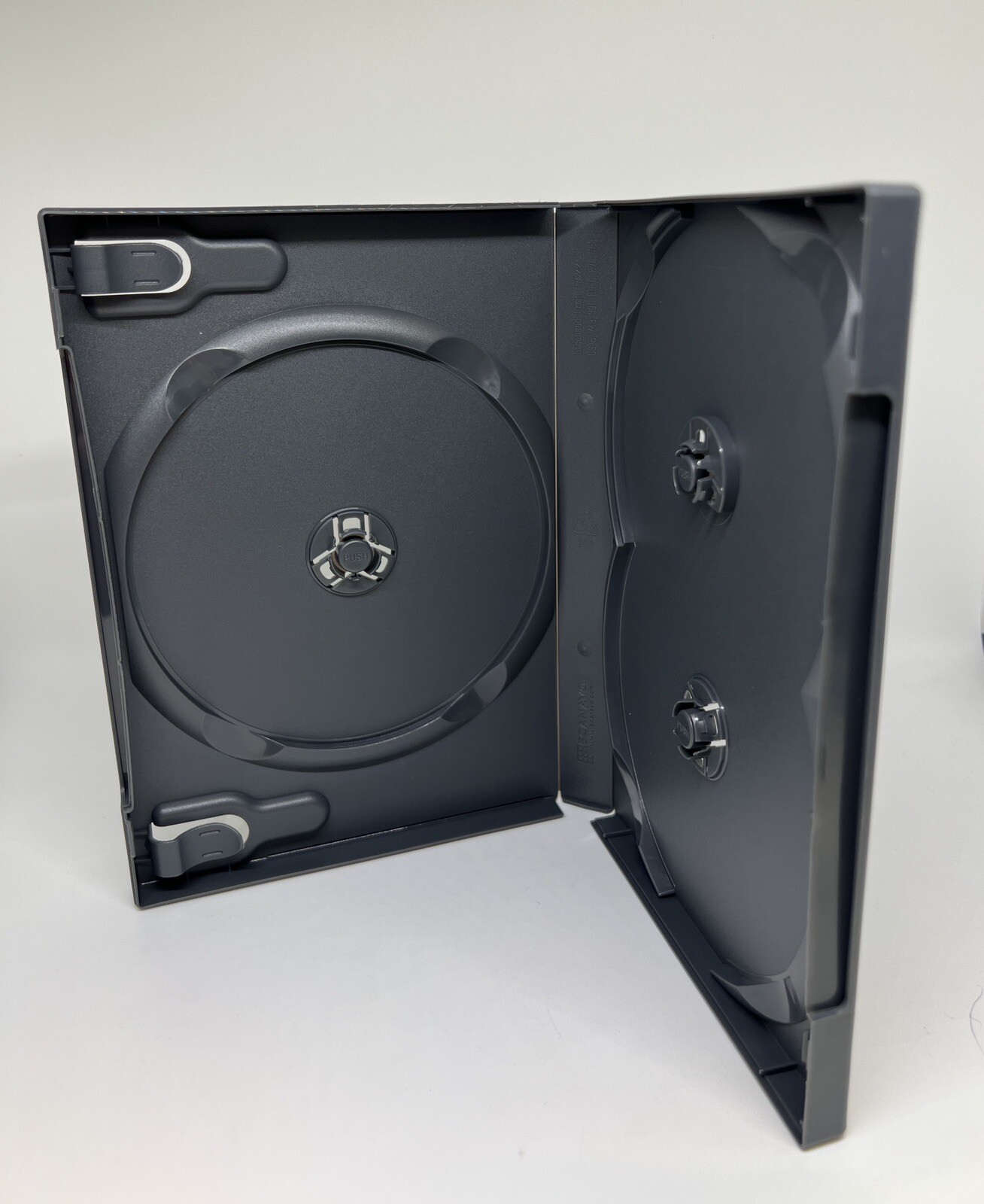 ONE Top Quality Original Scanavo 22mm Triple (3) DVD Case Black, DVD3/ONEG.PB3