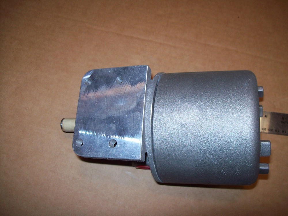 NEW CONVEYOR COMPONENTS MSD-1 HAZARDOUS LOCATION MOTION SENSOR N769