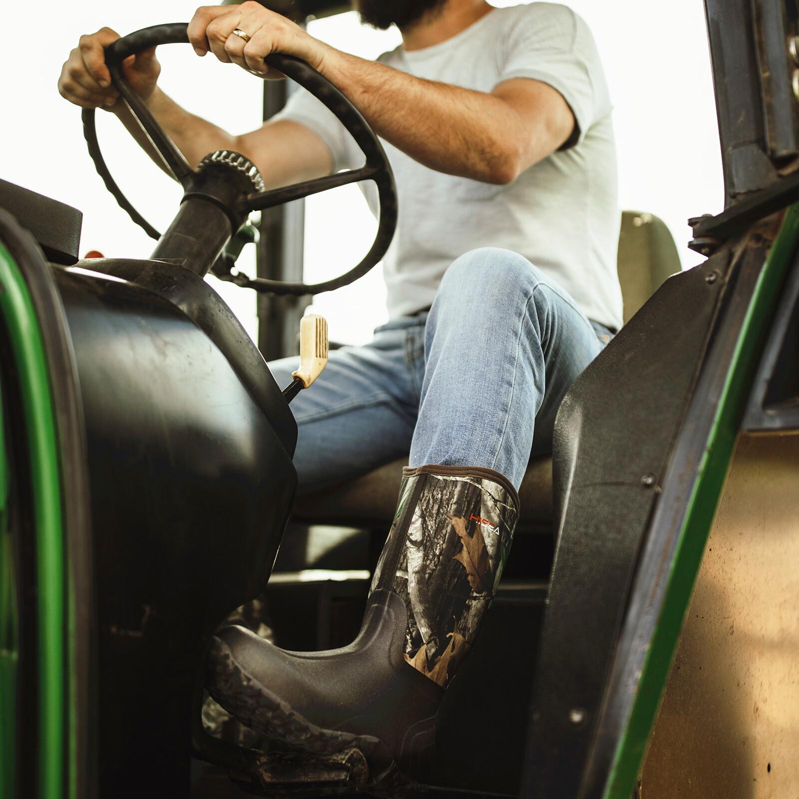 HISEA Men Mid-Calf Rain Boots Waterproof Insulated Snow Hunting Garden Mud Boots