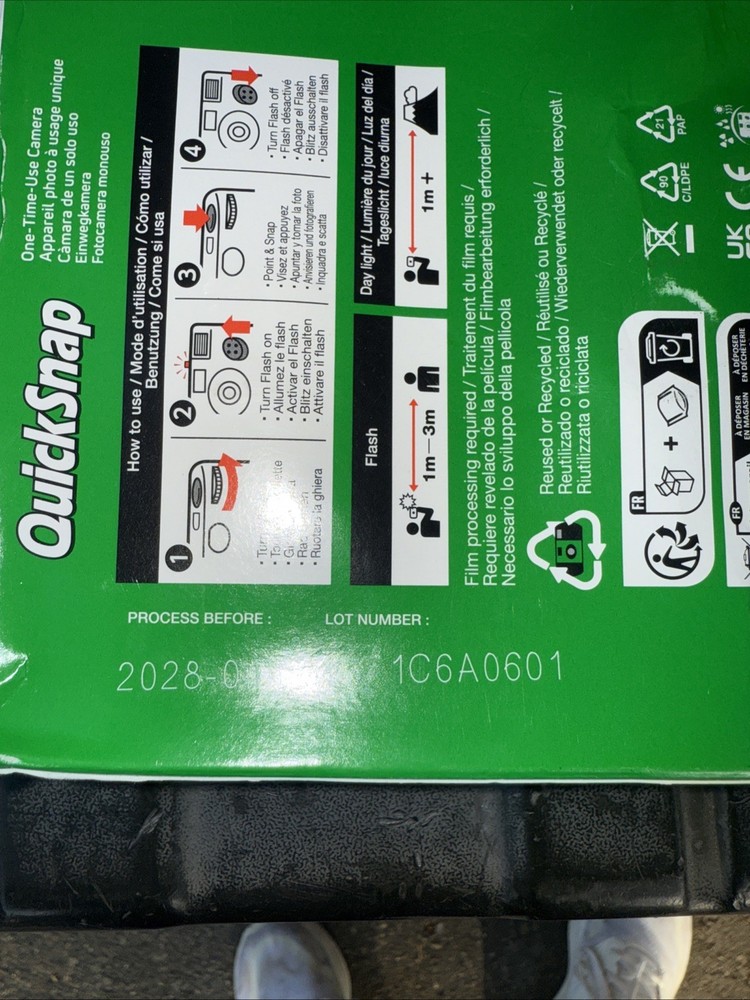 Fujifilm QuickSnap Flash 400 One-Time-Use Camera - 2 Pack