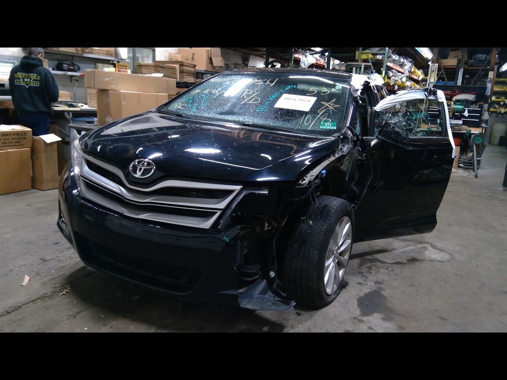 Transfer Case Control Module Right Hand Dash Fits 09-16 VENZA 89630-73010