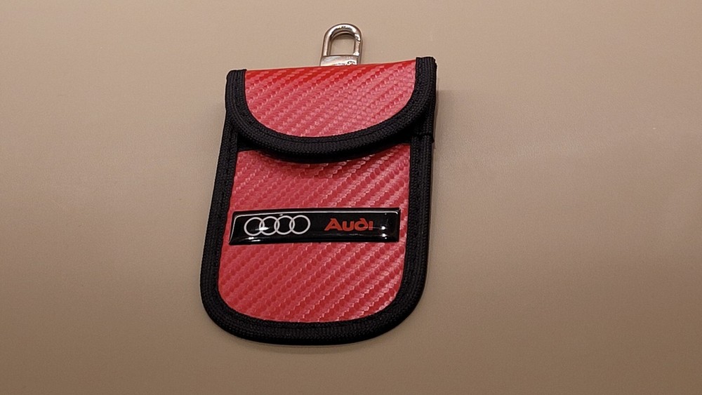 Custom Audi , 2 x PACK Red Faraday Pouch, A1, A3, A6, Q3, SQ5
