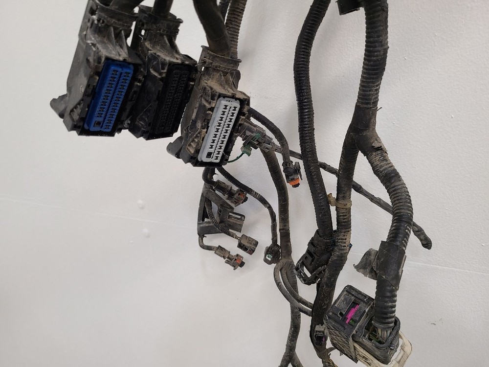 2013 CADILLAC XTS Engine Wire Harness