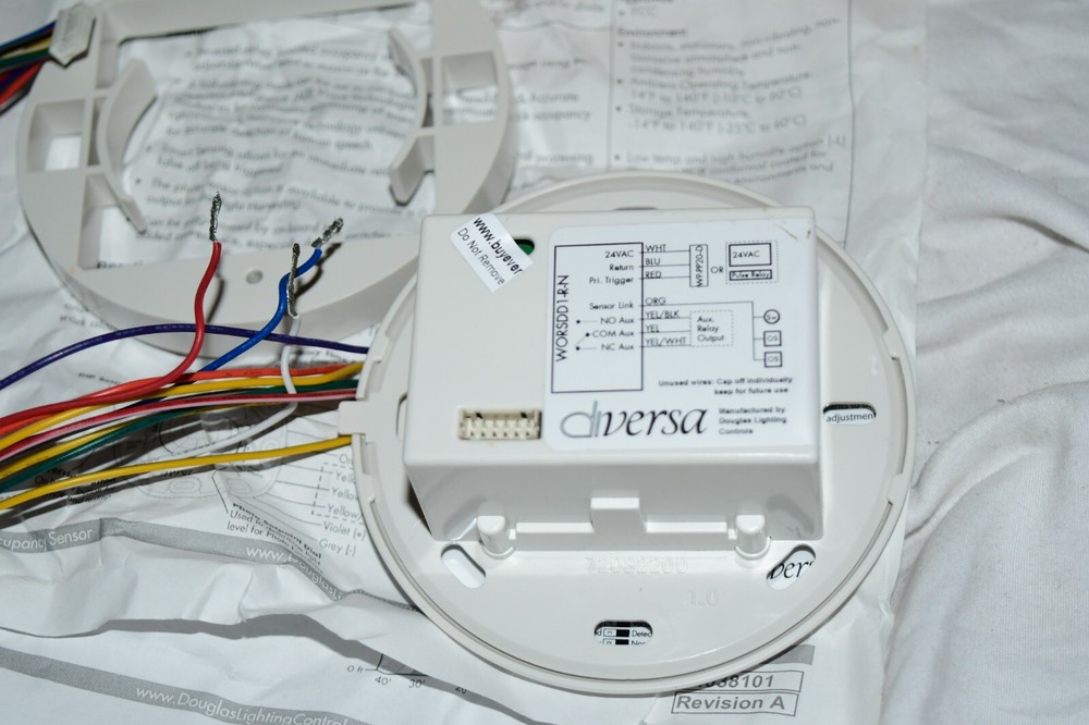 Diversa worsdd1-r-n Universal Lighting Ceiling Mount Occupancy Detector w2C1