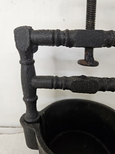 Vintage Enesco Cast Iron Nut Press - Great Condition