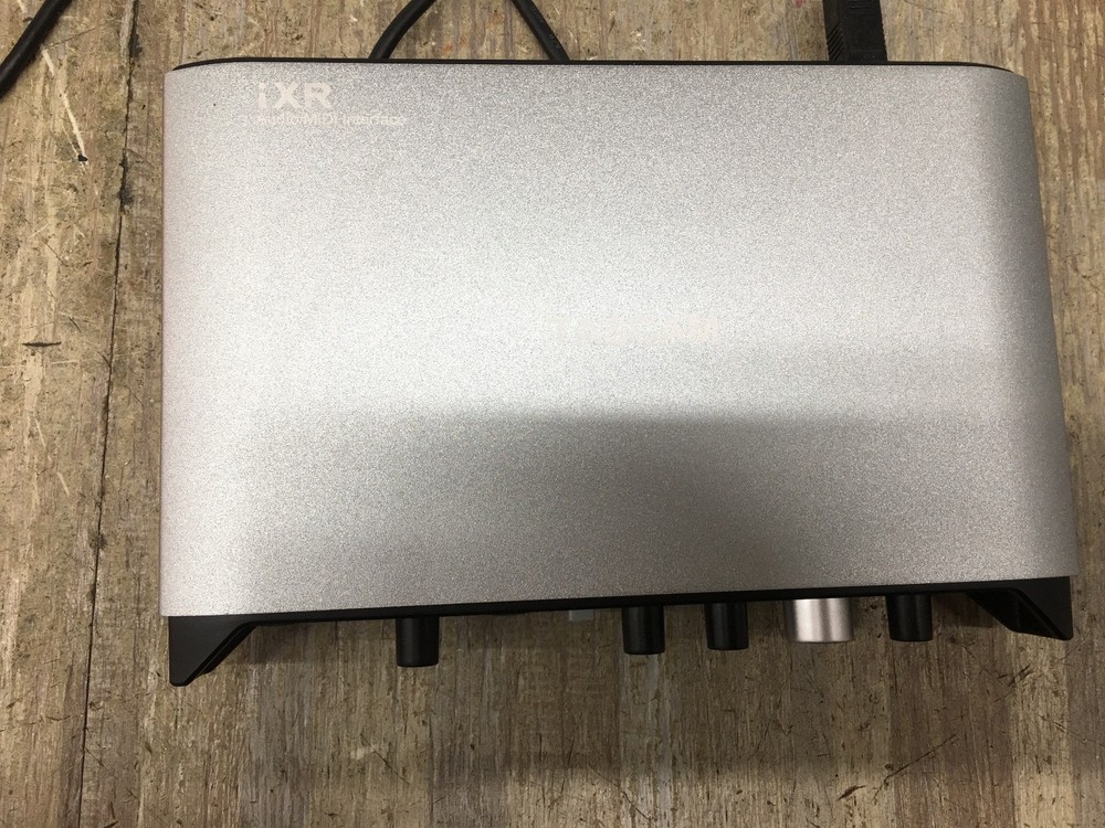 Tascam iXR USB Audio/MIDI Interface With iOS Connectivity and cable.
