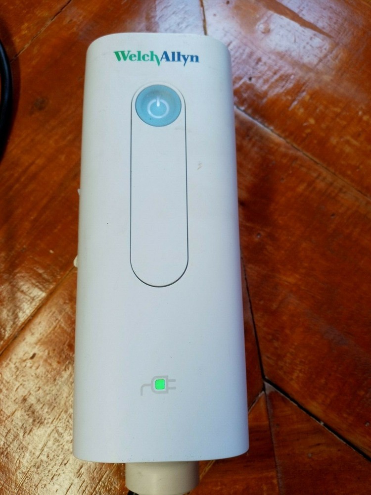 Welch Allyn Light Source IV for Model 48200 Lightpipe. Powers On.