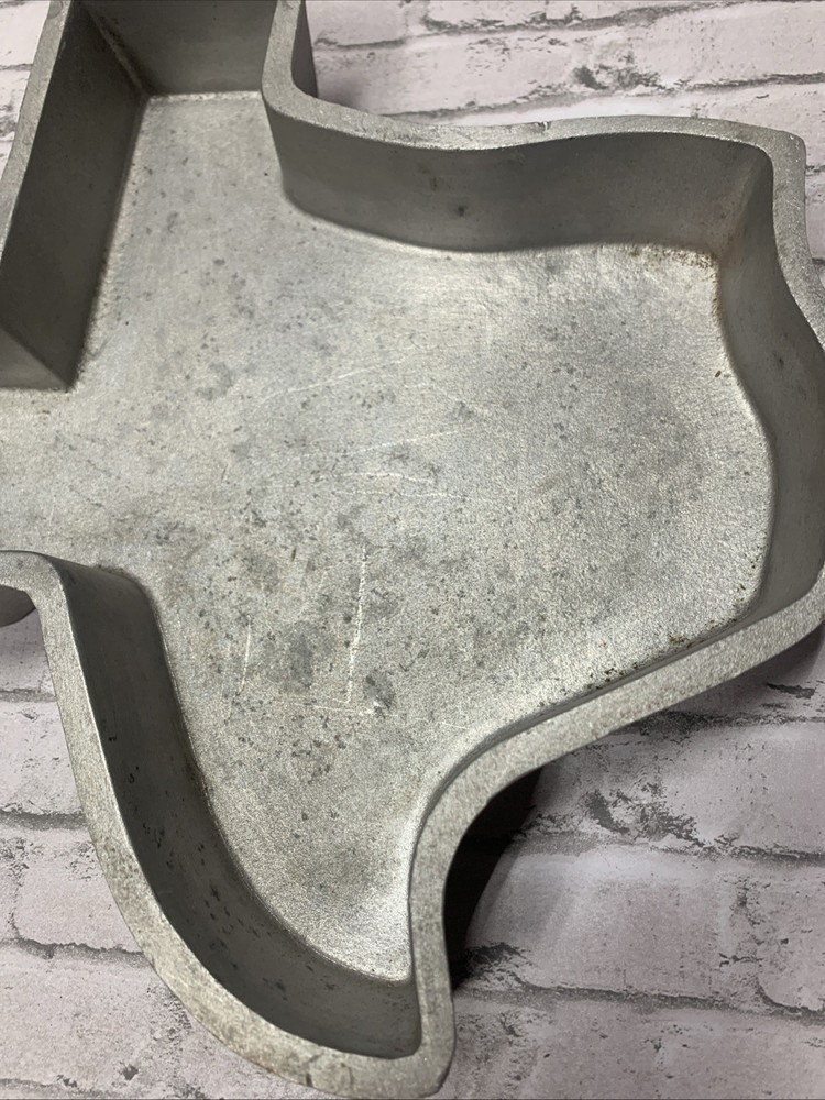 Vintage Texas Aluminum Casting Cornbread Cake Pan