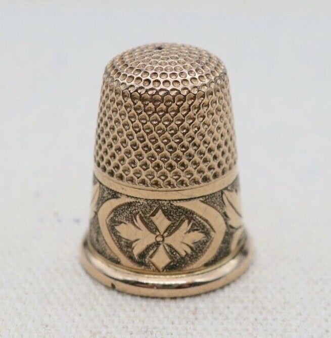 14K Gold ~ FLO'S THIMBLE ~ Size 7
