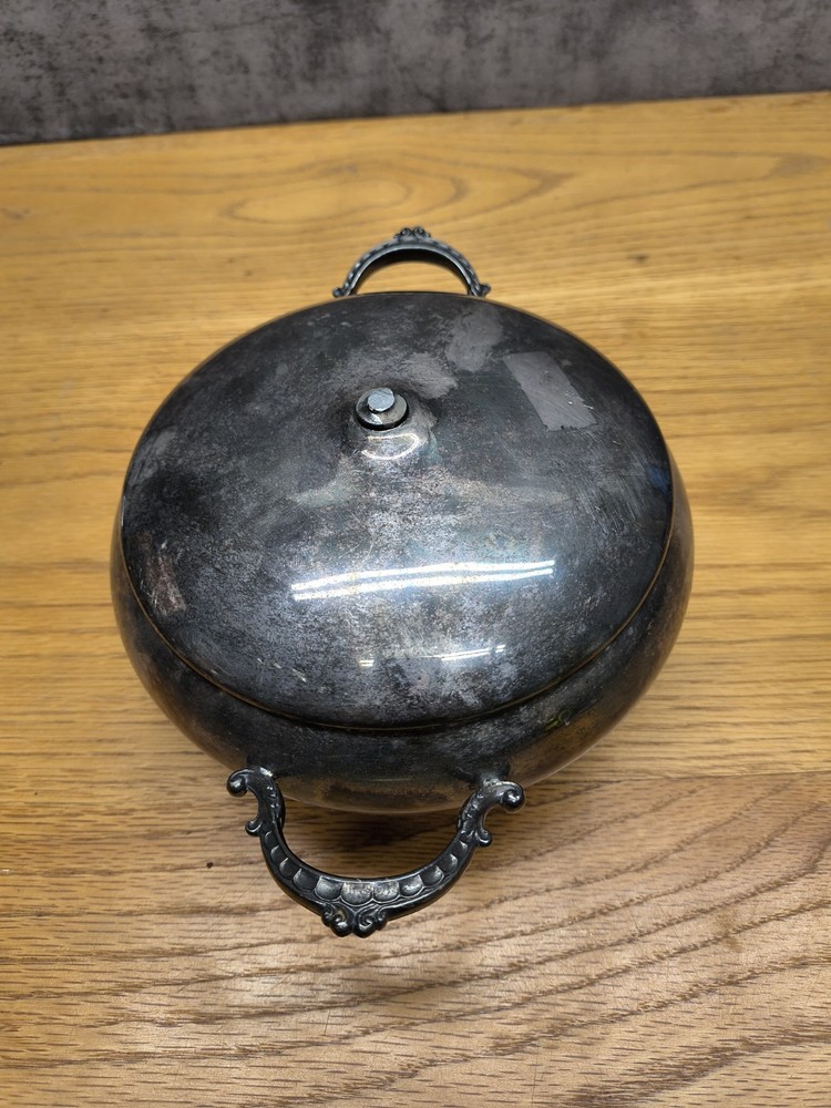 Wallace Silver Plate Covered Round Bowl Dish C 9864 Antique Silverplate