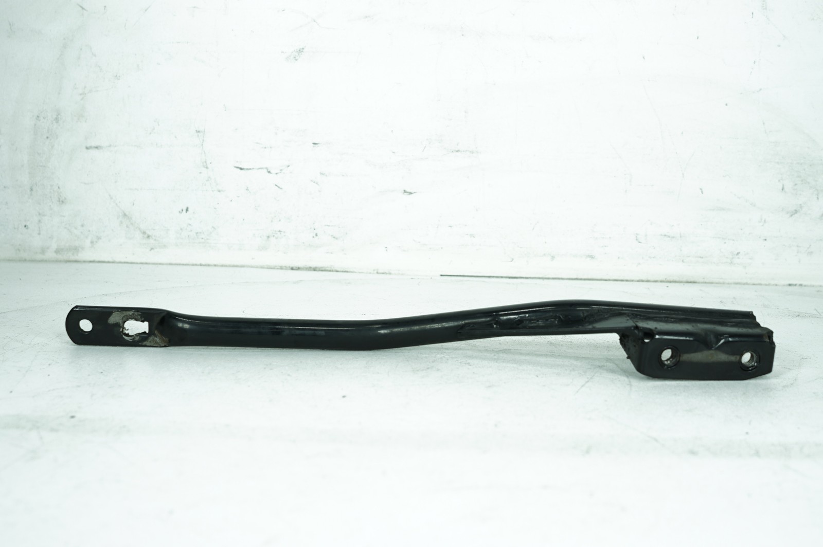 2002 Harley Sportster XL883 OEM Exhaust Muffler Interconnect Bracket Support Bar