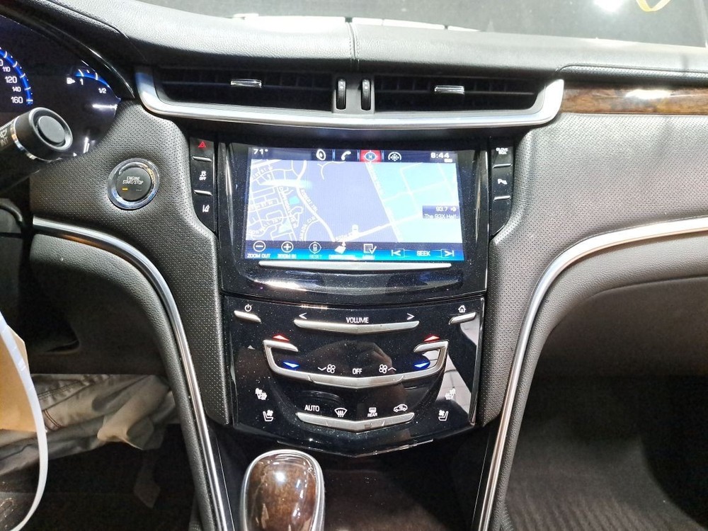 2015 Xts Jack Sku#4158996