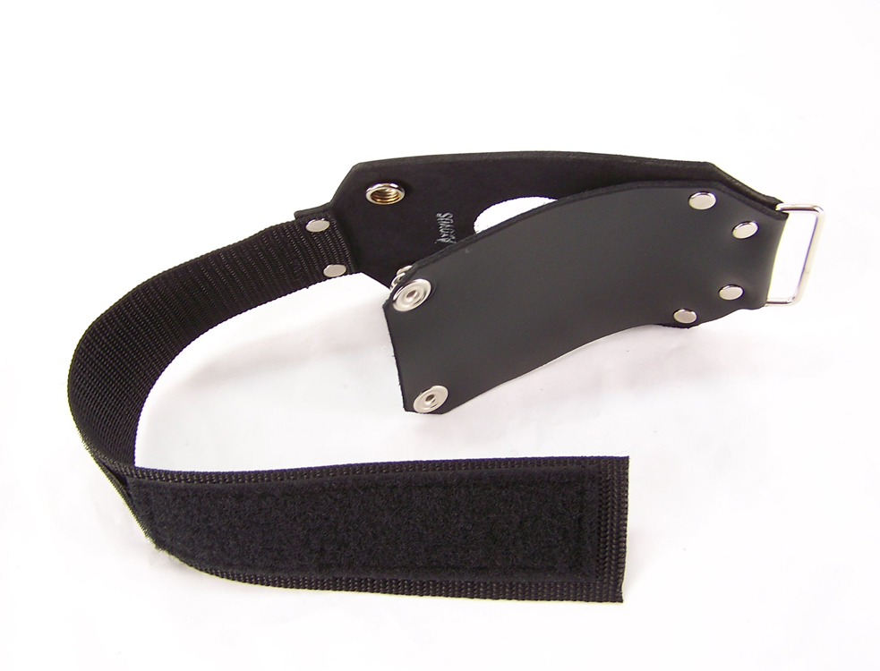 Leather Thigh Strap-On by Axovus