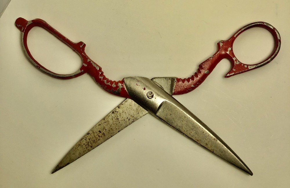 Vintage Kitchen Utility Shears Red Handle Claw Bottle Opener Multipurpose