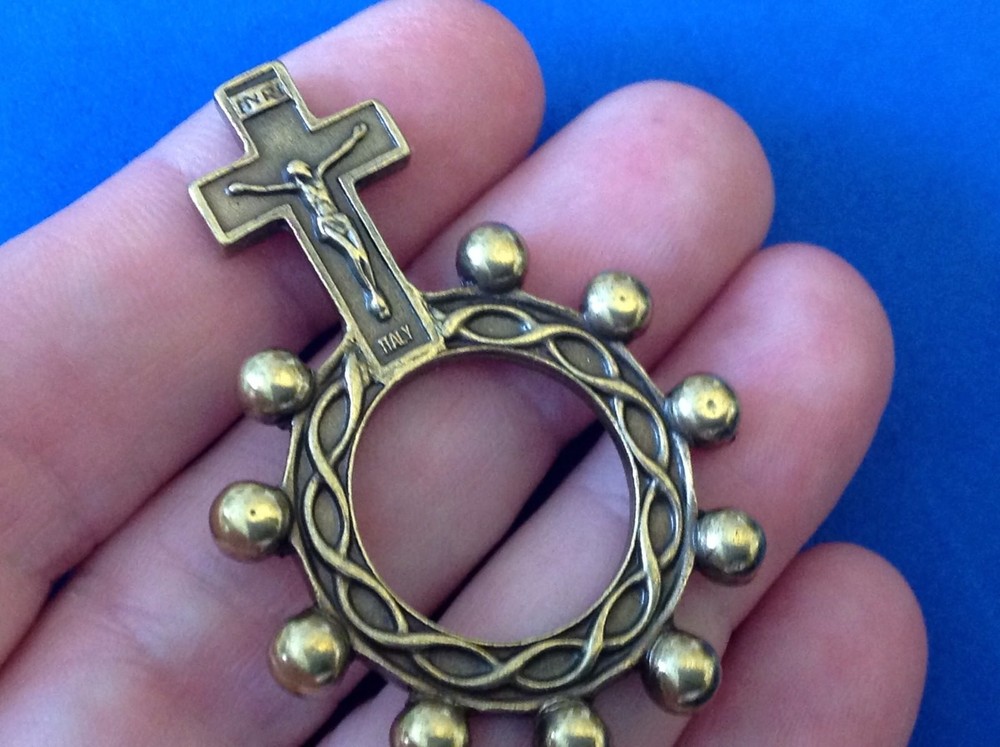 CRUCIFIX Finger Rosary 1 Decade BRASS Metal Pocket Rosary Jesus ITALY Gift Bag