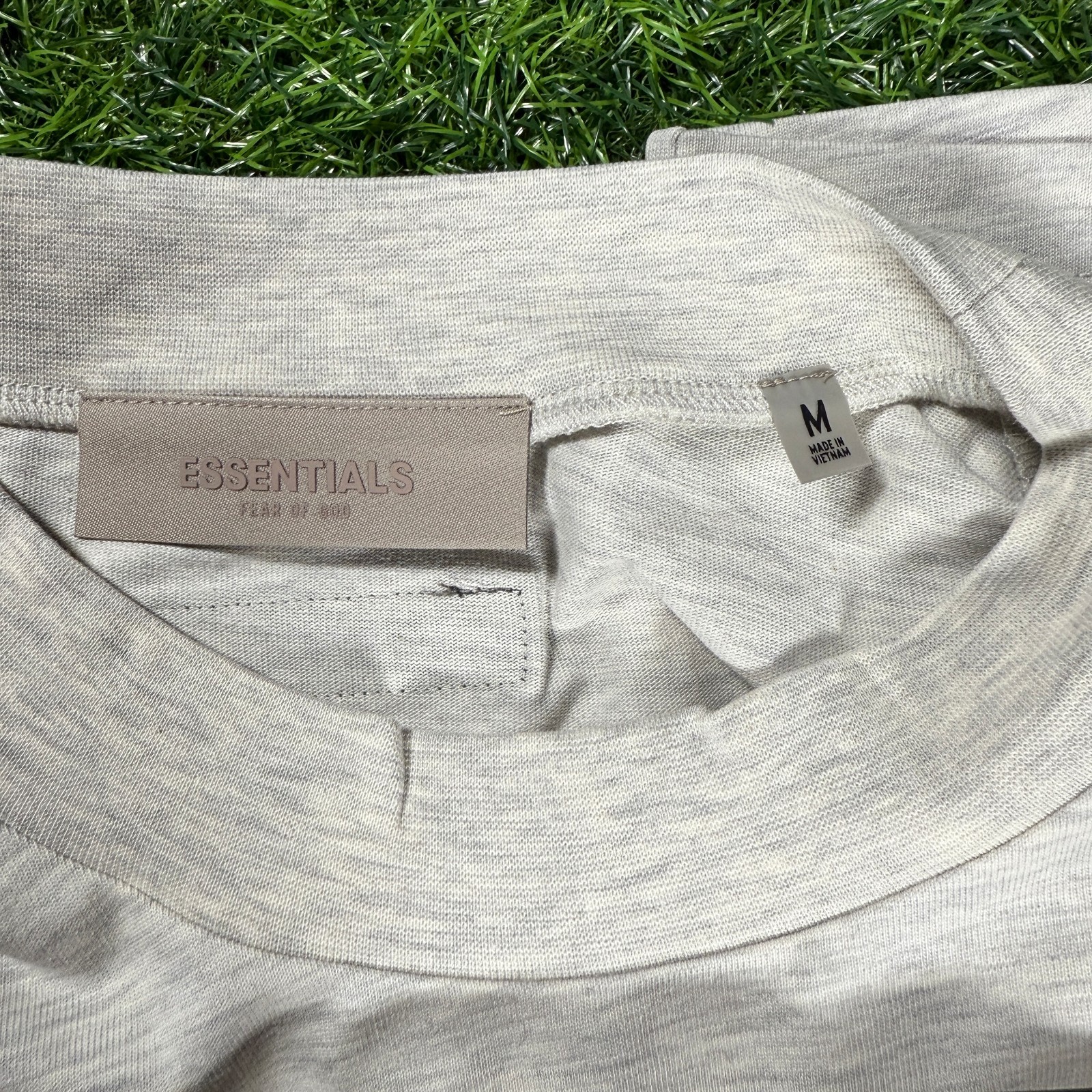 Fear of God Essentials T-Shirt SS22 Light Oatmeal - 100% Authentic (XS-XL)