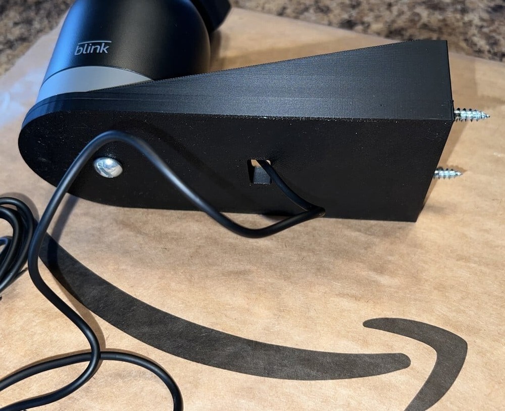 3D Printed Wall Mount for Blink Mini Pan Tilt Camera