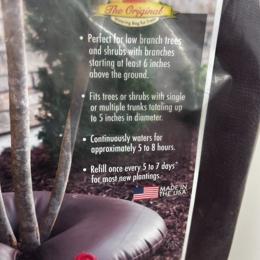 Treegator Jr. Pro Tree Gator Slow Release Watering System Trees Shrubs