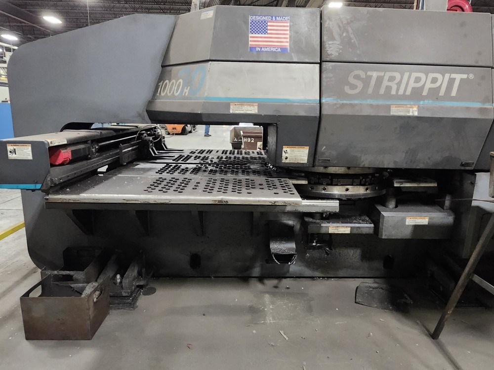 LVD/Strippit 1000 H 30 Punch