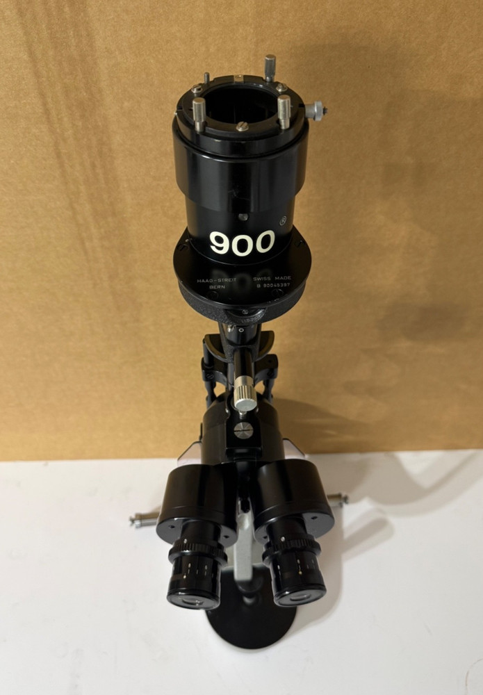 Haag Streit 900 Slit Lamp