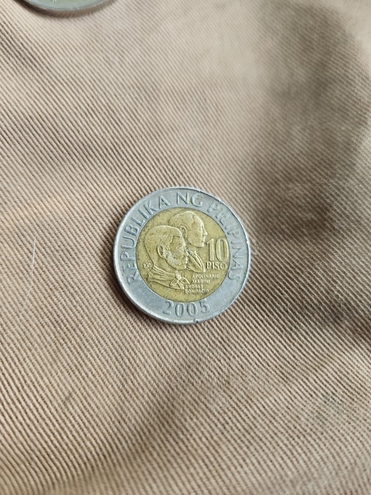 2005 Philippines 10 Piso BU #12450
