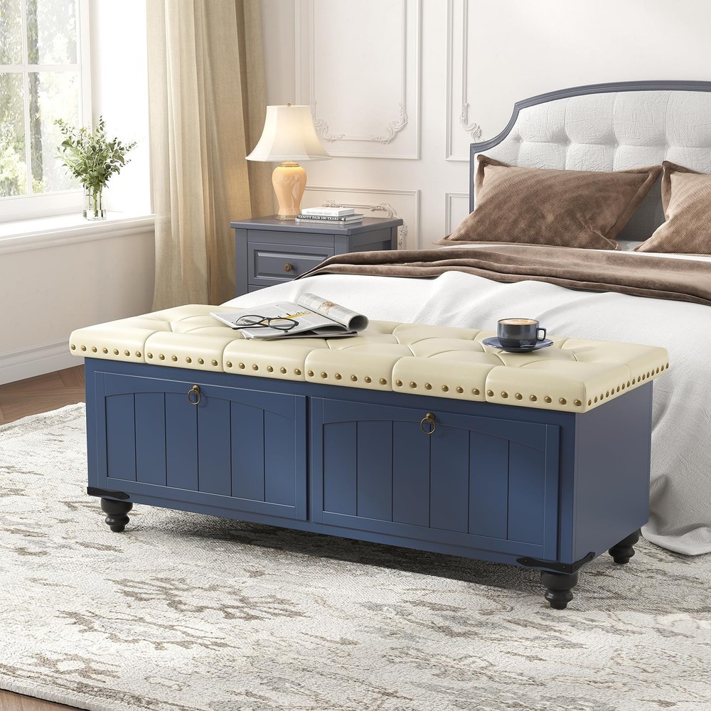Storage function storage bench with a secure hinge at the entrance of the bench