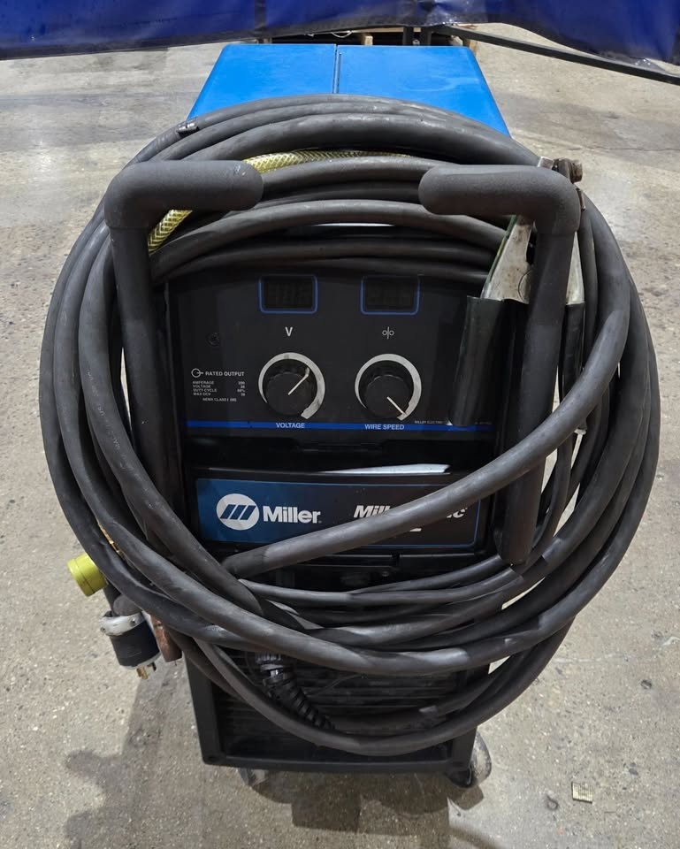 MILLER MILLERMATIC 252 MIG WELDER