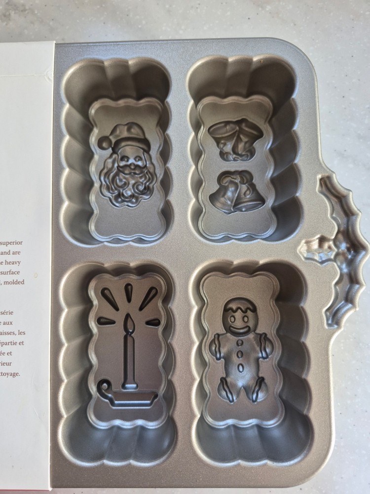 Nordic Ware Holiday Mini Loaf Pan