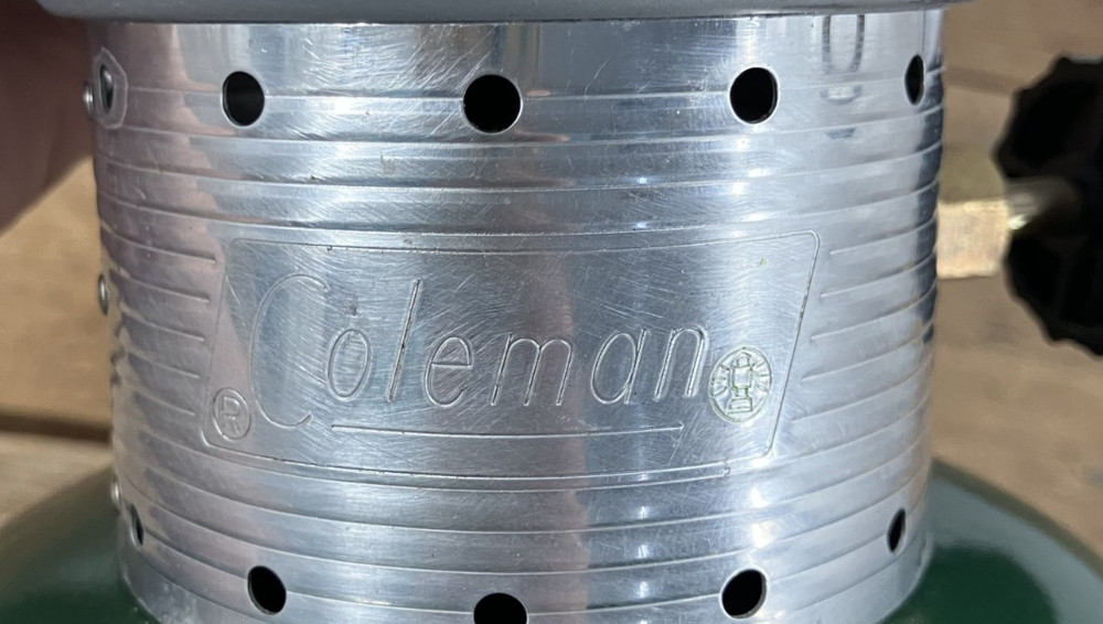 VTG Coleman Lantern Double Mantle Model 220F with Globe Dated 1/73- Untested