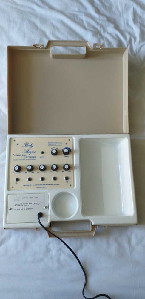 Figurehead Electronics Vintage Micro Chip Muscle Exersier (Working)