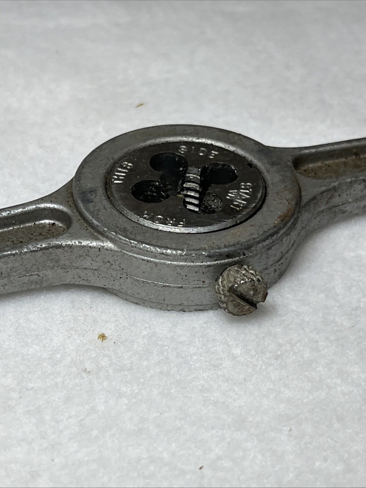 Die Threader Tool Screw Bolt Threads Antique 9" w T1 Die Rotating Silver-Tone