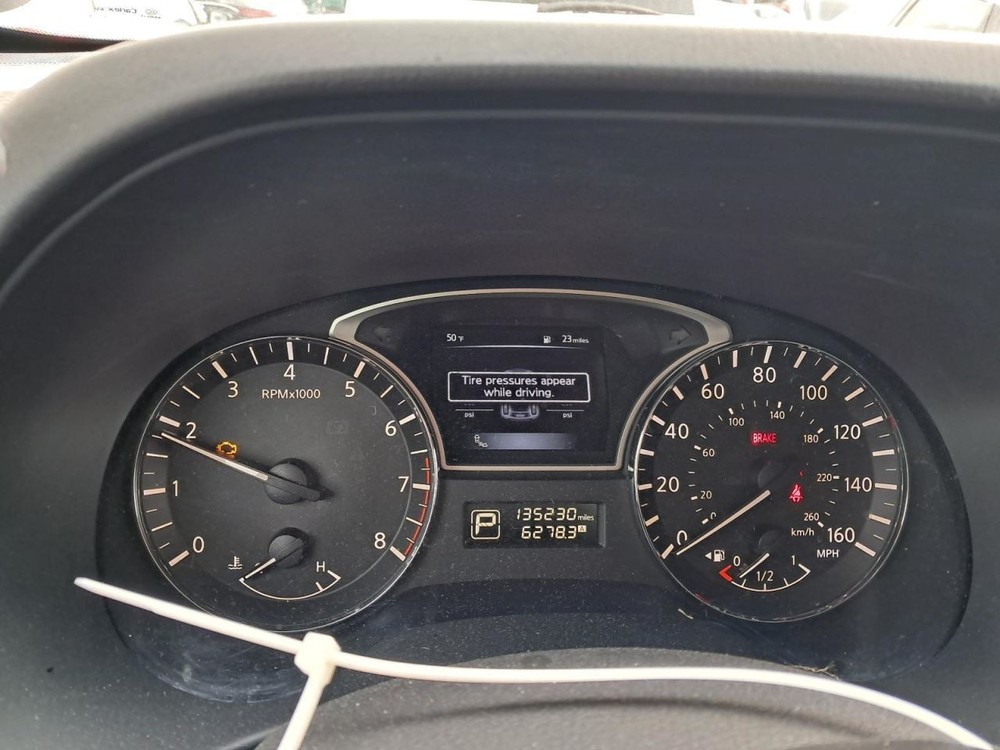 PATHFINDR 2015 Glove Box 4883759