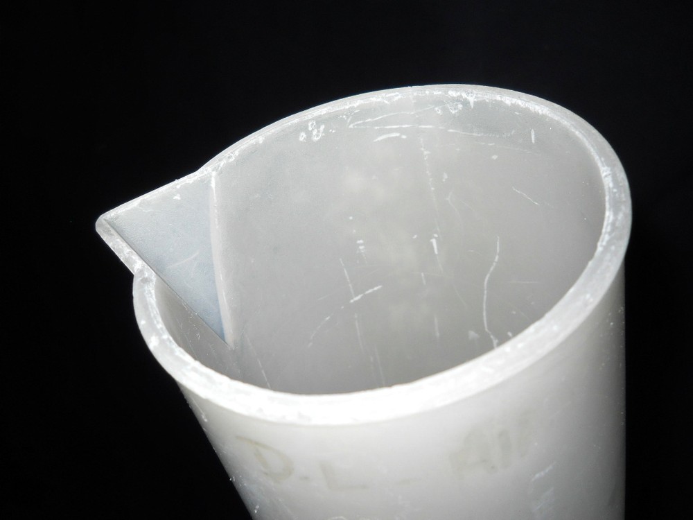 Thermo Scientific Nalgene Plastic 2000mL 2L Polypropylene Graduated Cylinder