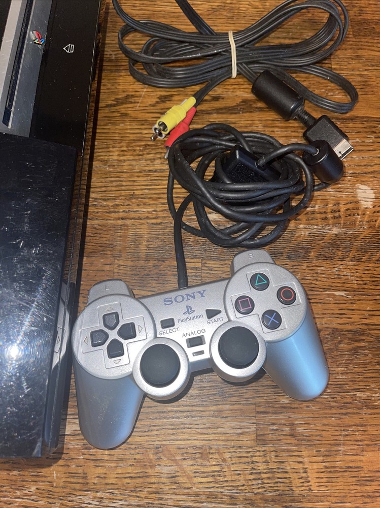 Sony Playstation 3 Colsole and one Controller