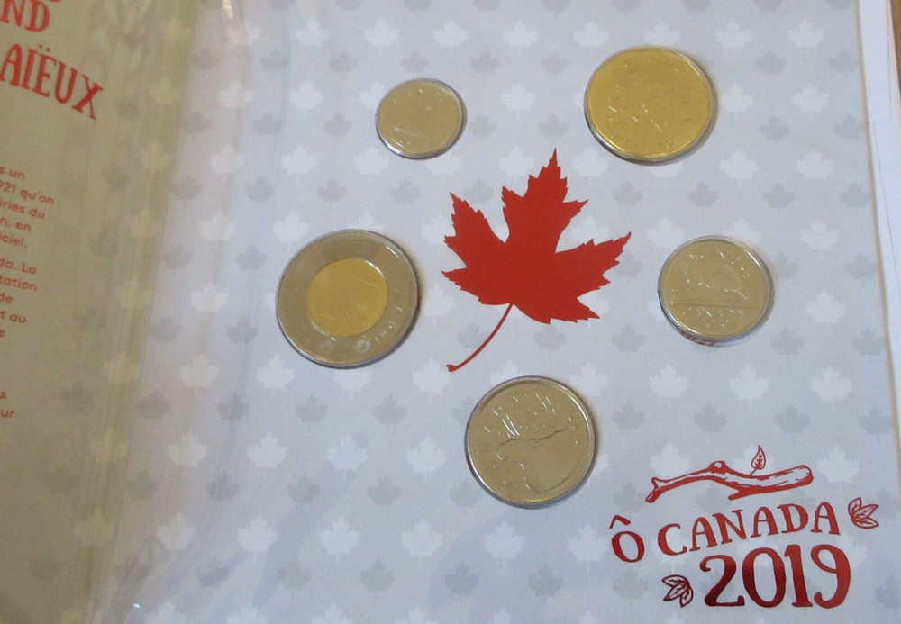 2019 O Canada Mint Set. Original Mint Set. RJ