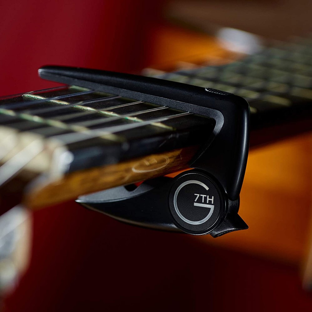 G7th C53023 Performance 2 Classical Capo. Black