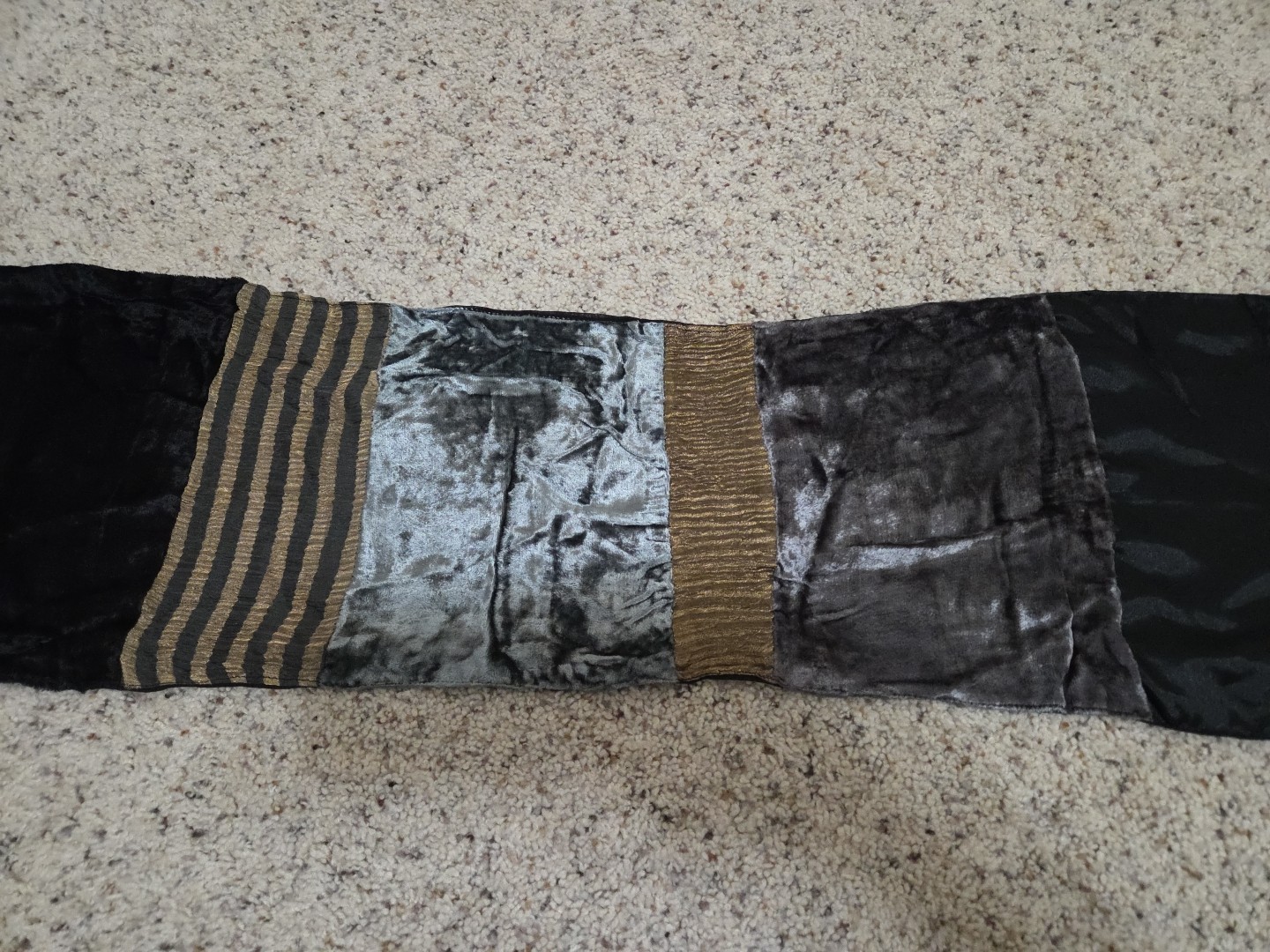 Vintage 80’s New With Tags Baar & Beards 100% Rayon Scarf Black Silver Gold