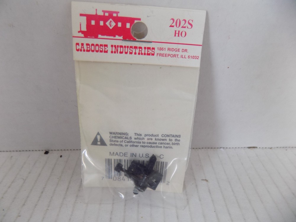 LOWLEVEL SWITCH  BY CABOOSE IND.   HO SCALE  PO NOS #202S