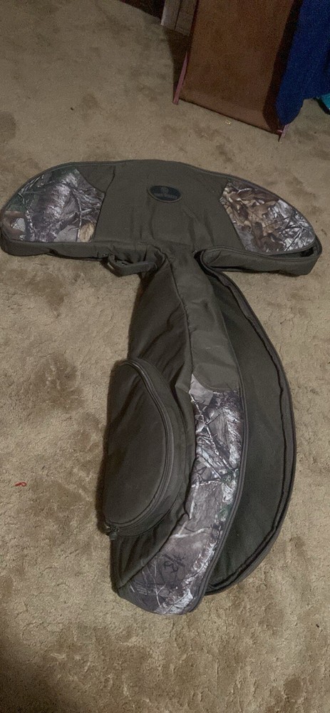 Barnett Crossbow With Target And Arrows