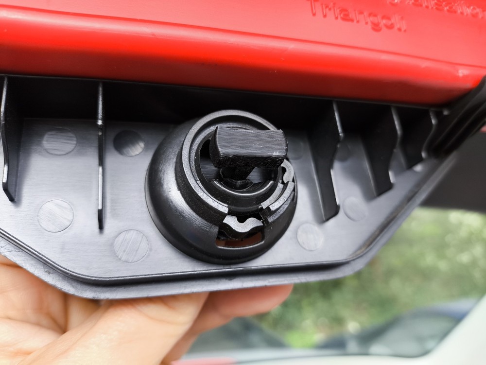 Bracket Turn Knob for Warning Triangle Comp Lock Passat B6 / B7 (3C) Variant