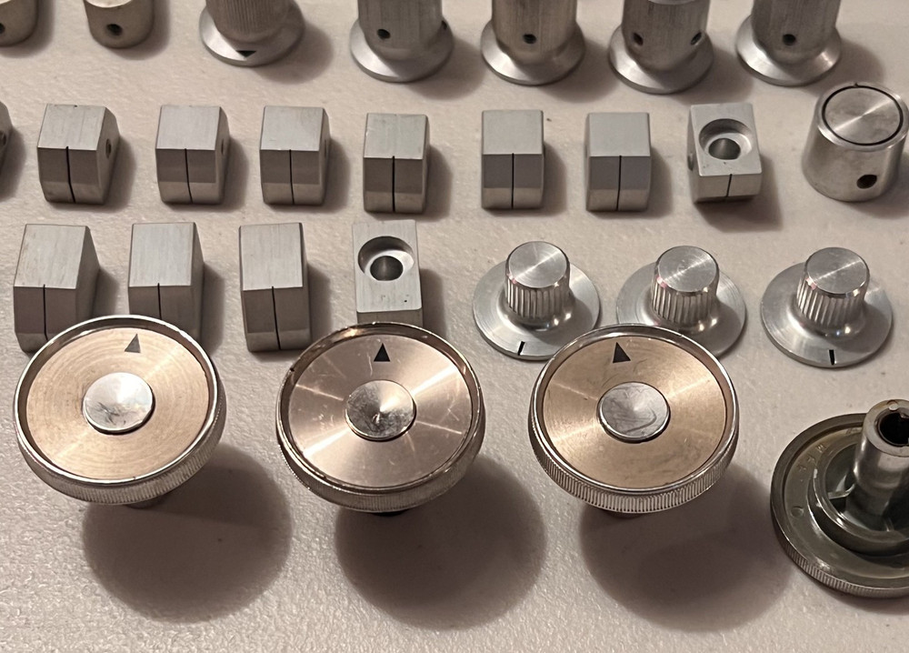 47 VINTAGE MCM AMPLIFIER RADIO ELECTRONIC MIXING BOARD KNOBS & SLIDERS